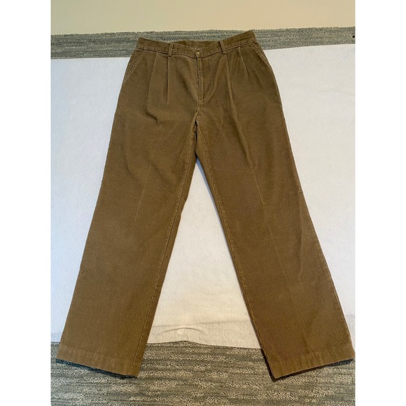 Haggar Mens Corduroy Pants Tag 34x32 FIT 34 x 30 Beige Pleated Classic Preppy - Picture 1 of 8